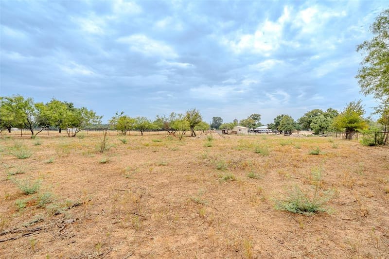 2212 Acton Highway, Granbury TX 76049 - Photo 21