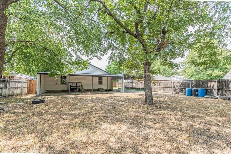 426 NE 29th Street, Grand Prairie TX 75050 - Photo 36