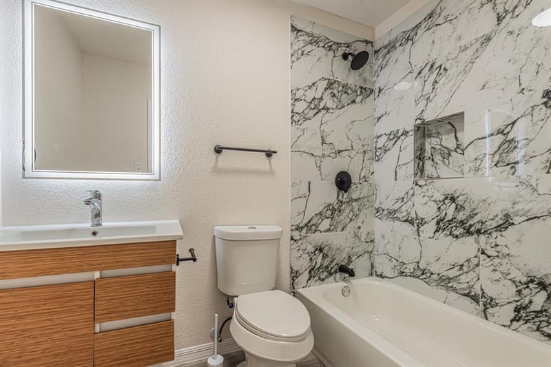 426 NE 29th Street, Grand Prairie TX 75050 - Photo 24