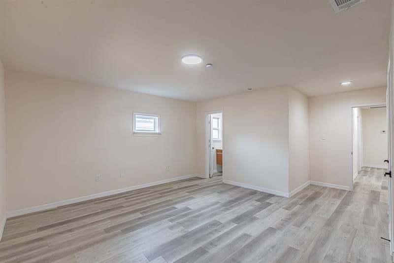 426 NE 29th Street, Grand Prairie TX 75050 - Photo 25