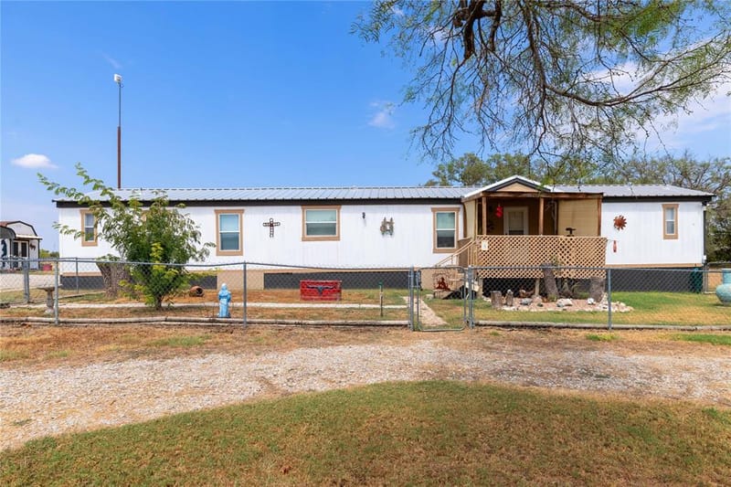 375 Whispering Oaks Lane, Early TX 76802 - Photo 21
