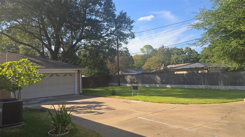 1611 Park Ridge Terrace, Arlington TX 76012 - Photo 5