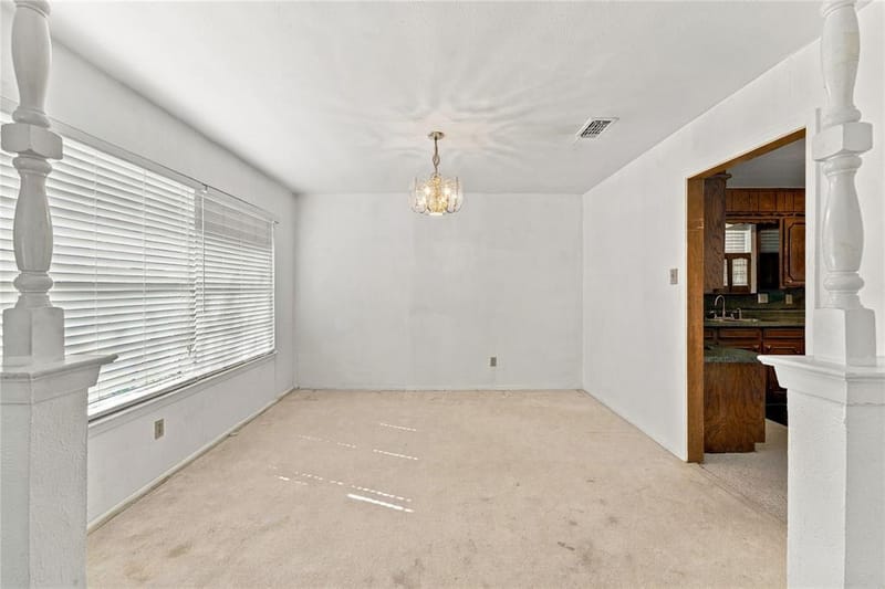 1611 Park Ridge Terrace, Arlington TX 76012 - Photo 8