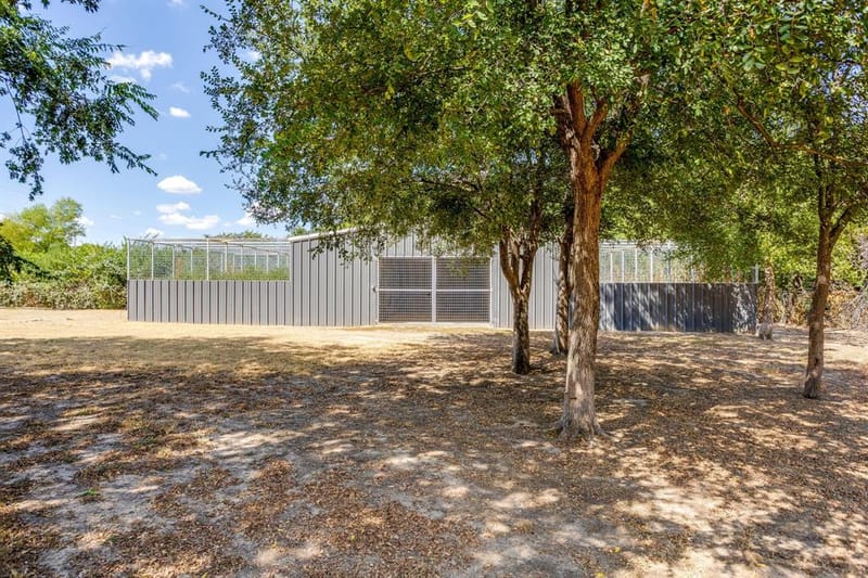 Address withheld at seller's request - Photo 33