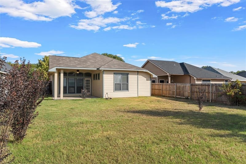 10437 Condor Loop, Waco TX 76708 - Photo 16