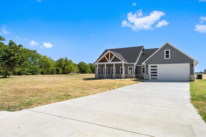 1564 County Road 4732, Cumby TX 75433 - Photo 2
