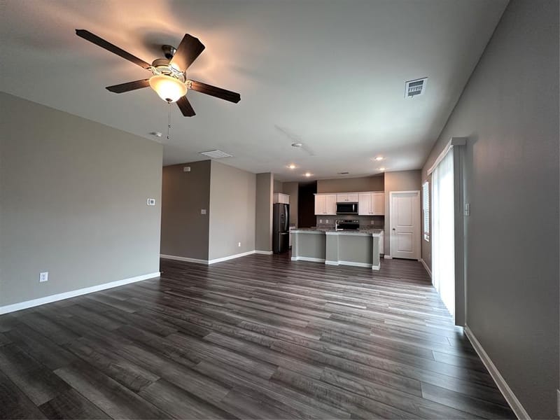 13400 Hiskey Drive, Fort Worth TX 76052 - Photo 9
