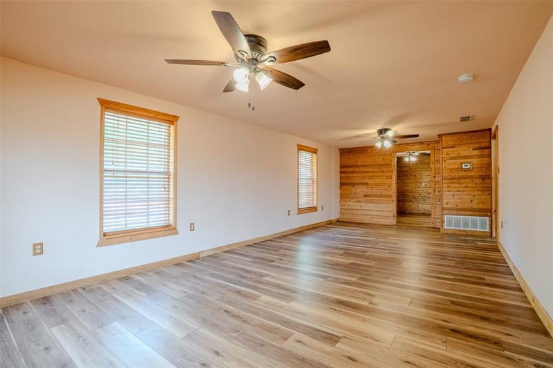22240 N US Highway 281, Stephenville TX 76401 - Photo 12