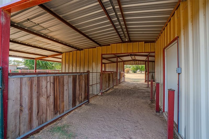 22240 N US Highway 281, Stephenville TX 76401 - Photo 8