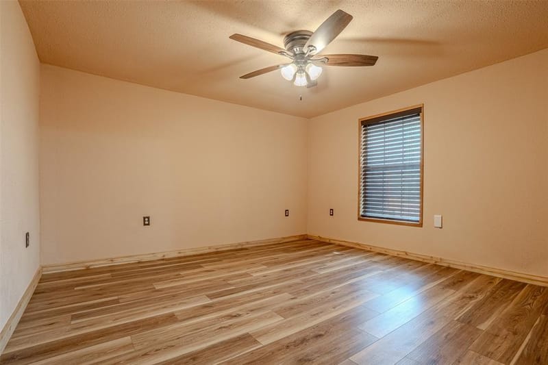 22240 N US Highway 281, Stephenville TX 76401 - Photo 21