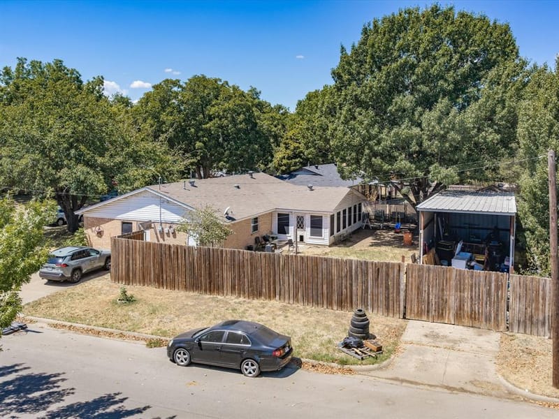 100 NW Jill Ann Drive, Burleson TX 76028 - Photo 28