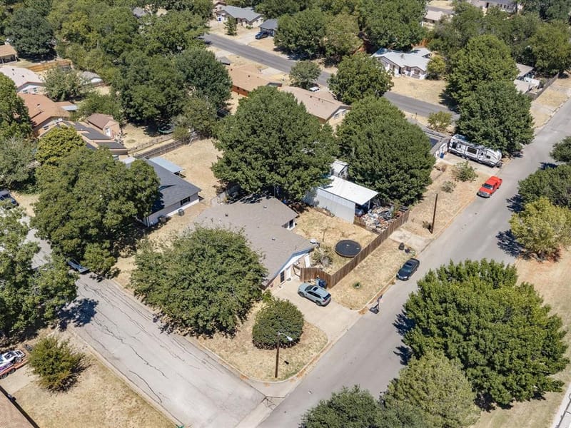 100 NW Jill Ann Drive, Burleson TX 76028 - Photo 38