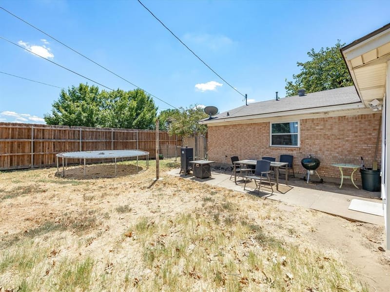 100 NW Jill Ann Drive, Burleson TX 76028 - Photo 31