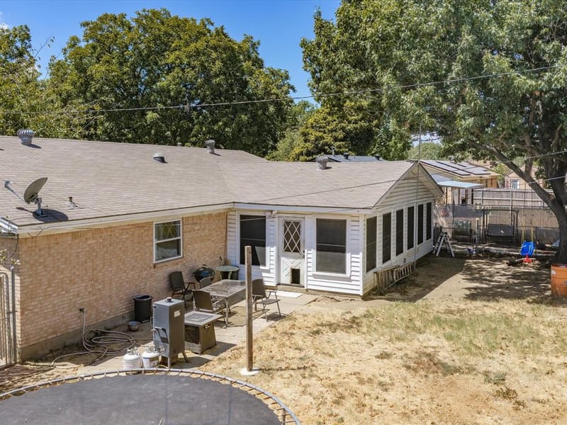 100 NW Jill Ann Drive, Burleson TX 76028 - Photo 29