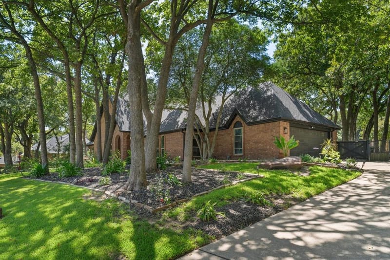 1518 Windsor Forest Trail, Keller TX 76262 - Photo 2