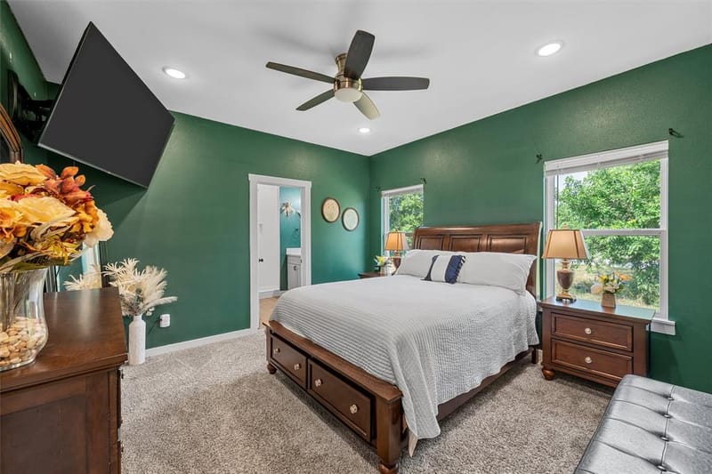 402 Peabody Street, Hillsboro TX 76645 - Photo 9