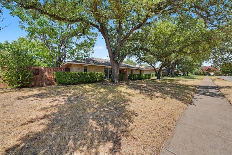 3917 High Summit Drive, Dallas TX 75244 - Photo 13