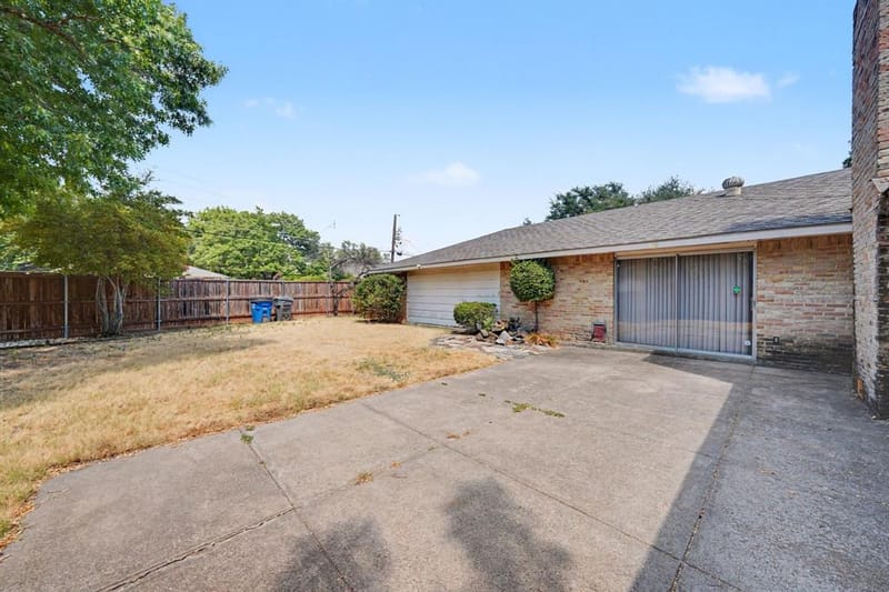 3917 High Summit Drive, Dallas TX 75244 - Photo 15