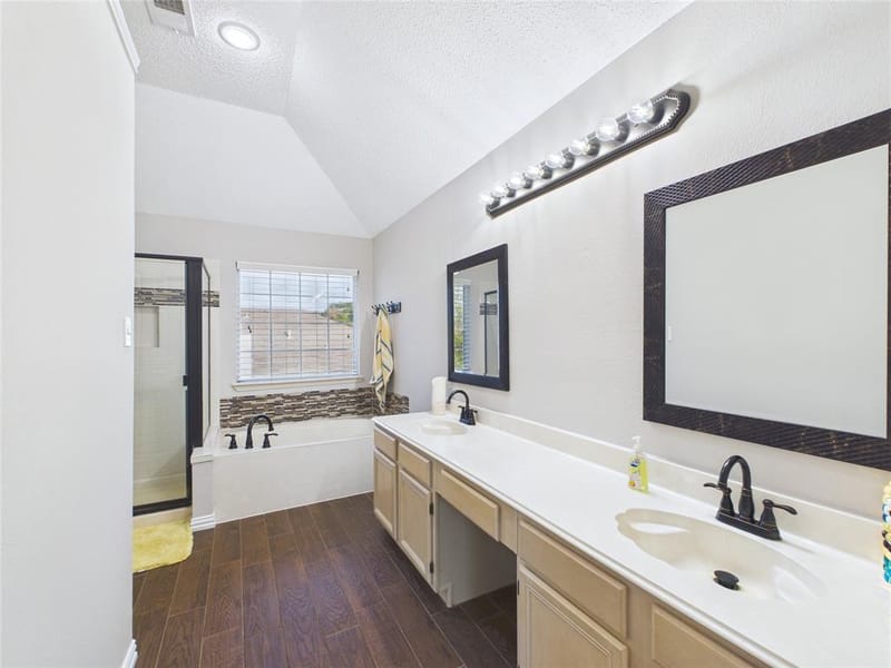 4503 Queenswood Drive, Grand Prairie TX 75052 - Photo 22