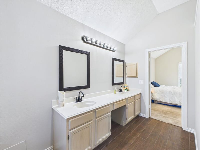 4503 Queenswood Drive, Grand Prairie TX 75052 - Photo 24
