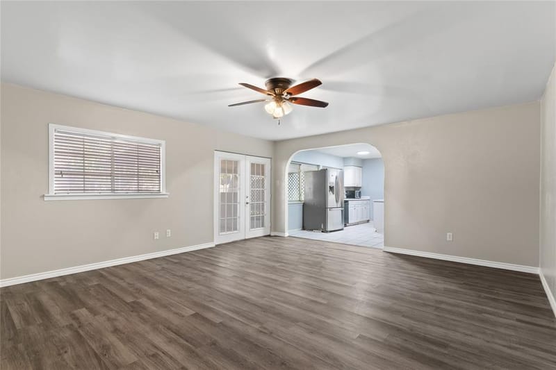 2200 Etain Road, Irving TX 75060 - Photo 3