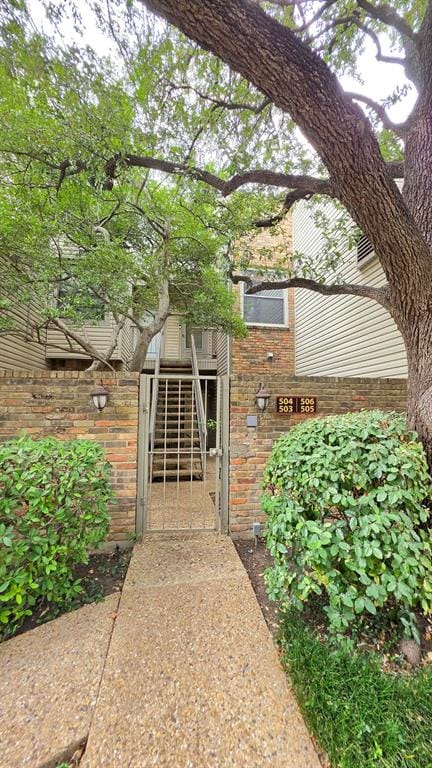 7340 Skillman Street # 505, Dallas TX 75231 - Photo 2