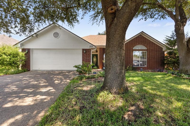 2800 Comanche Trail, Waco TX 76712