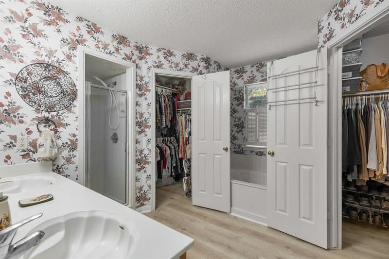 2800 Comanche Trail, Waco TX 76712 - Photo 9