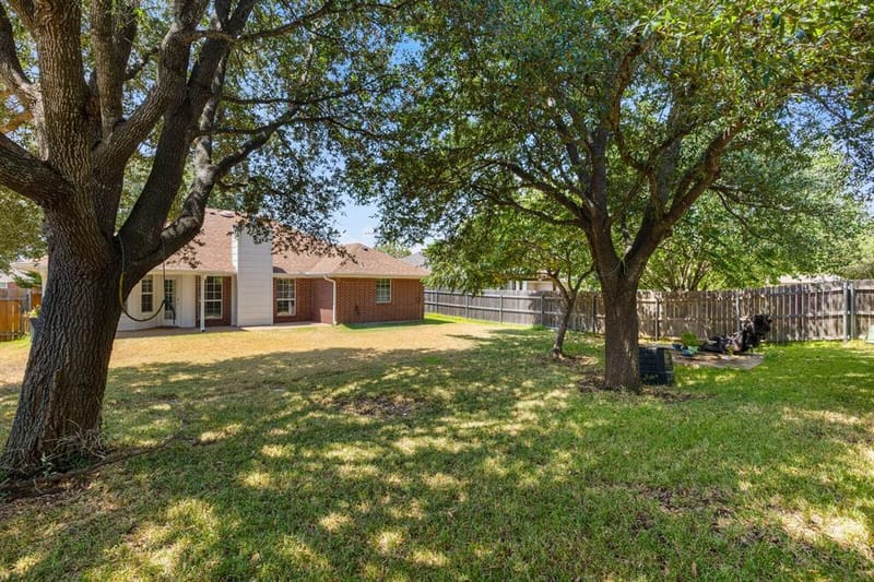2800 Comanche Trail, Waco TX 76712 - Photo 37