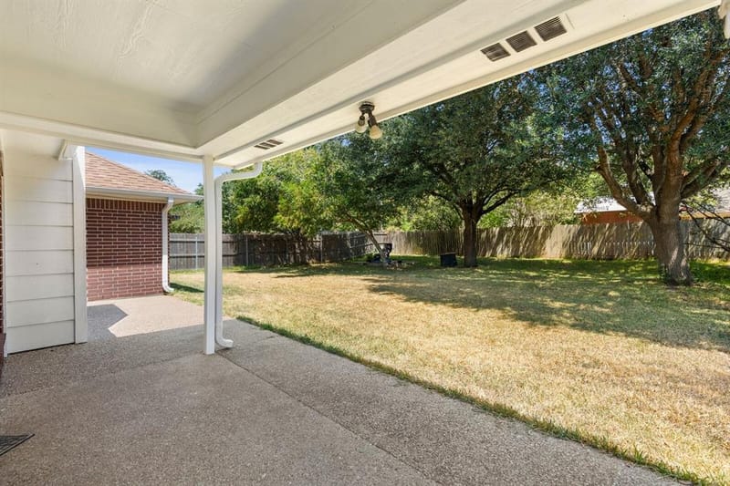 2800 Comanche Trail, Waco TX 76712 - Photo 31