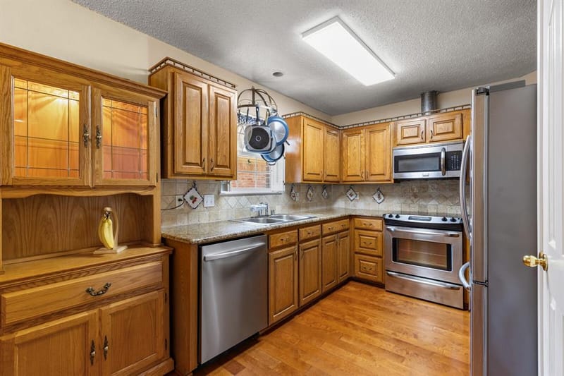2800 Comanche Trail, Waco TX 76712 - Photo 21