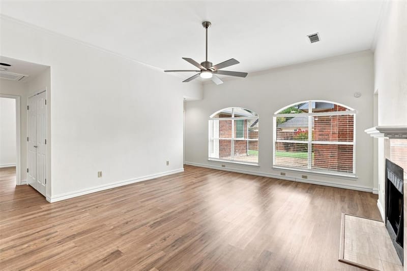 2126 Greenstone Trail, Carrollton TX 75010 - Photo 6