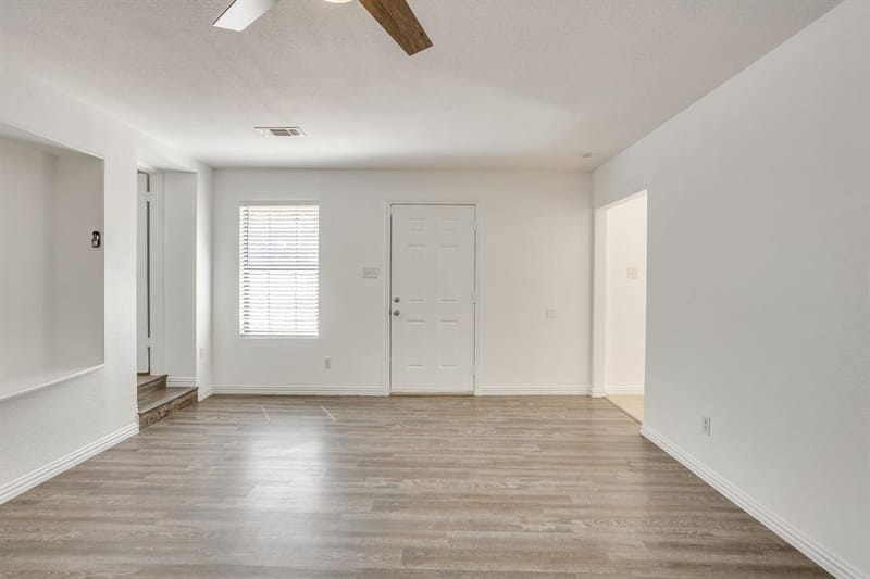 6940 Hatch Road, Fort Worth TX 76135 - Photo 16