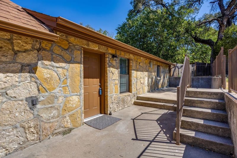 6940 Hatch Road, Fort Worth TX 76135 - Photo 15