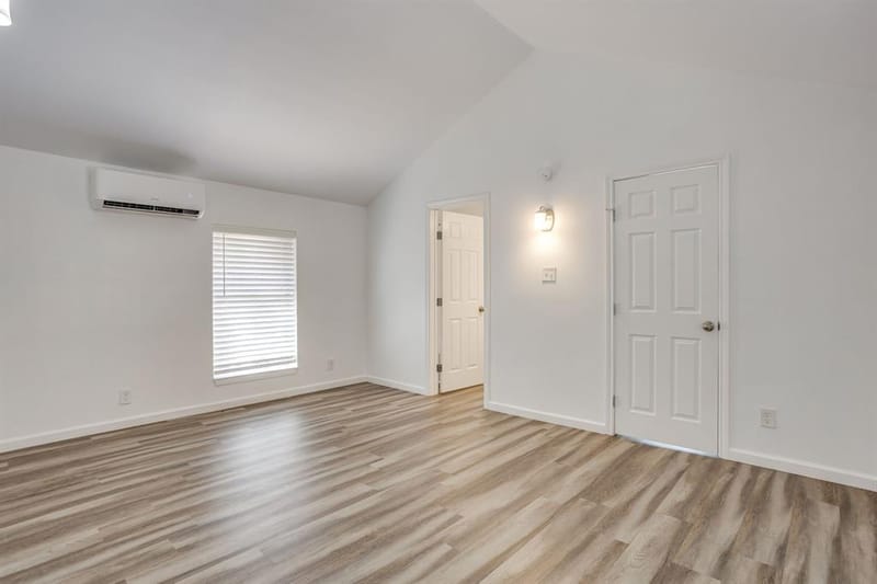 6940 Hatch Road, Fort Worth TX 76135 - Photo 35