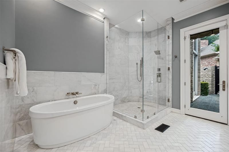 7744 Glen Albens Circle, Dallas TX 75225 - Photo 21