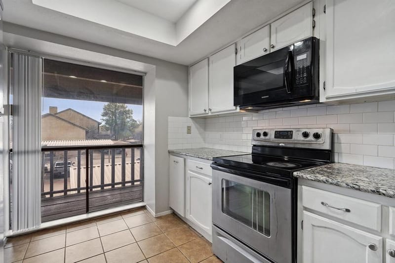 4533 N O Connor Road # 2208, Irving TX 75062 - Photo 9