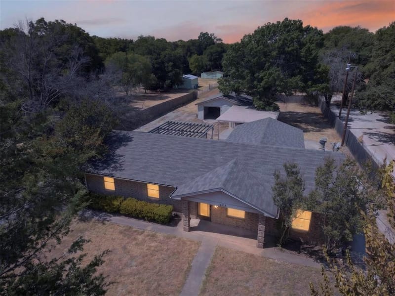 1403 N Melba Doyle Park Road, Decatur TX 76234 - Photo 2