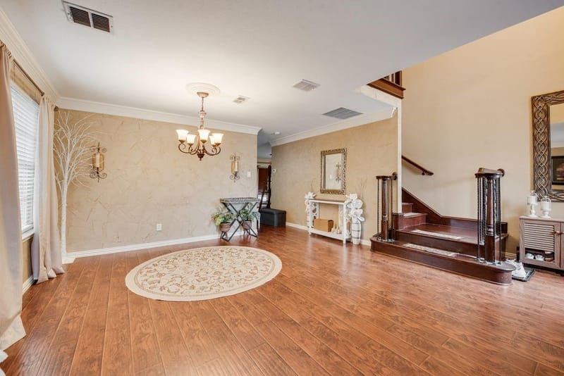 7602 Stanhope Lane, Arlington TX 76001 - Photo 7