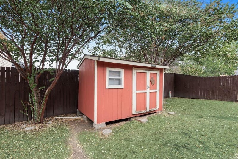 7602 Stanhope Lane, Arlington TX 76001 - Photo 24
