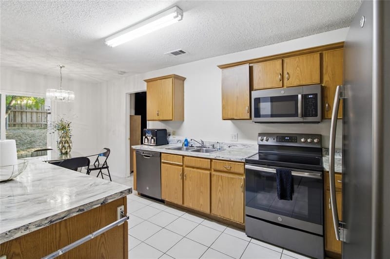 7132 Lanyon Drive, Dallas TX 75227 - Photo 9