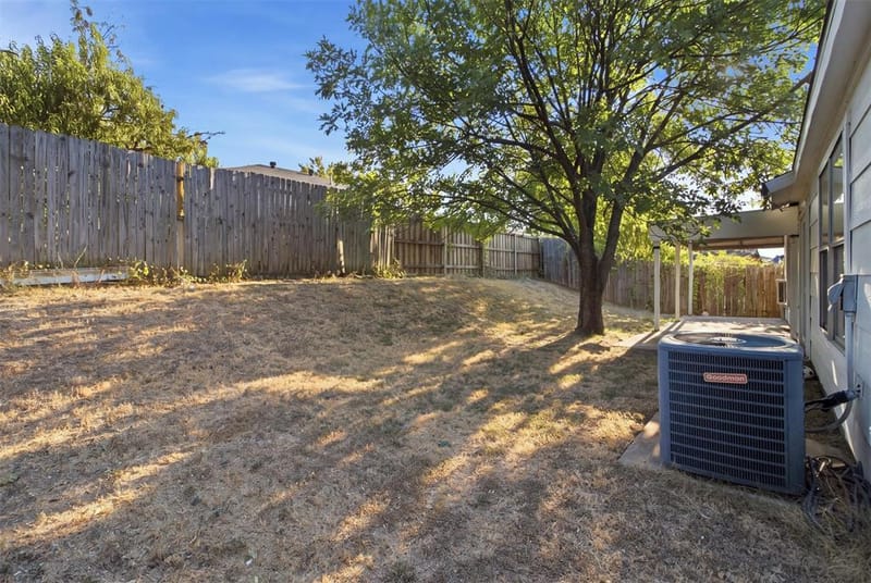7132 Lanyon Drive, Dallas TX 75227 - Photo 18