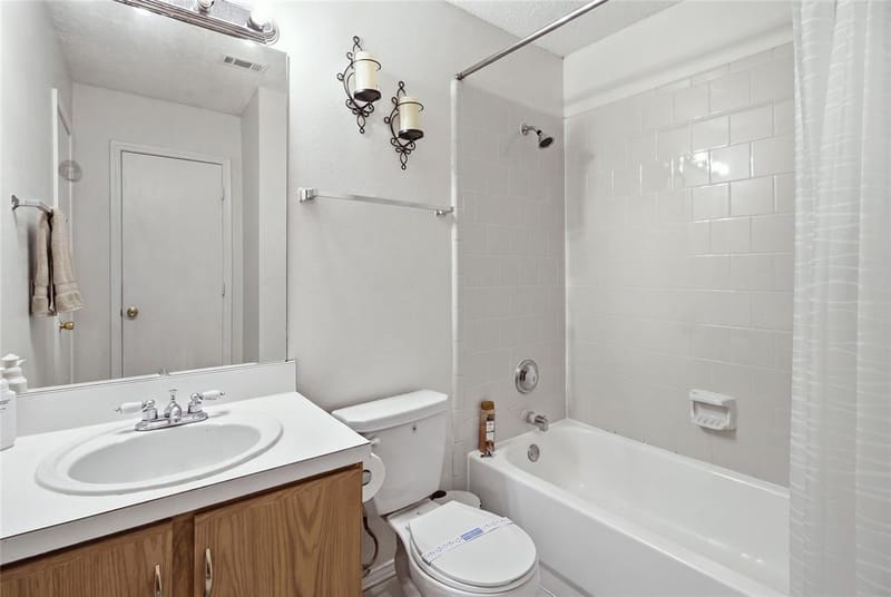7132 Lanyon Drive, Dallas TX 75227 - Photo 15