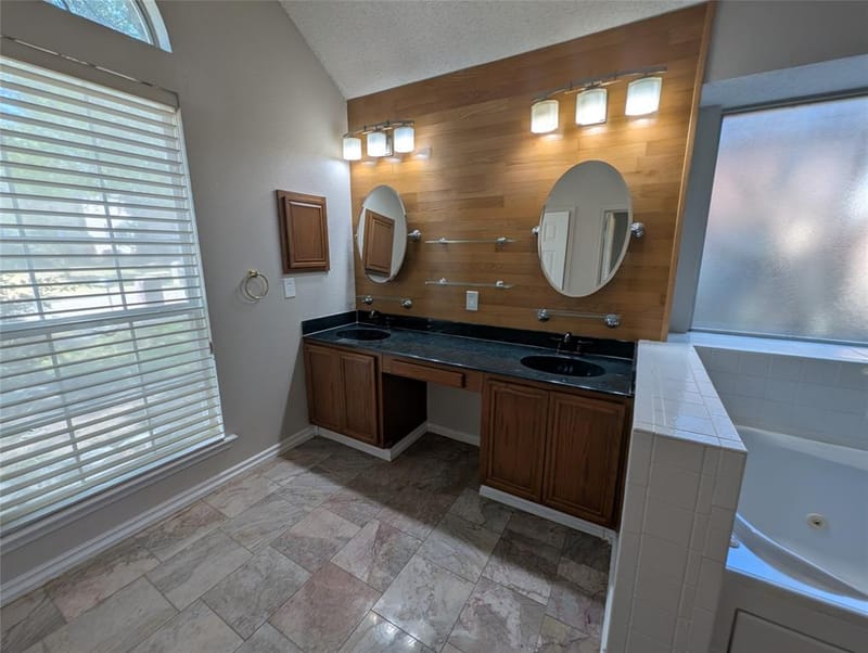 2737 Windswept Lane, Mesquite TX 75181 - Photo 9