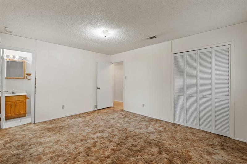 3016 E Renfro Street, Burleson TX 76028 - Photo 16