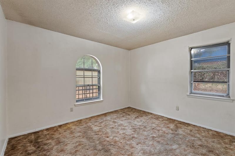 3016 E Renfro Street, Burleson TX 76028 - Photo 12