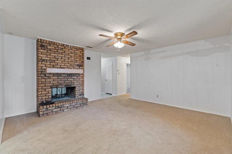 3016 E Renfro Street, Burleson TX 76028 - Photo 8