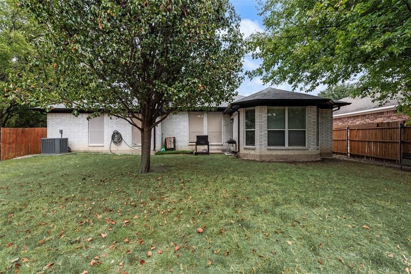5505 Gessner Court, Arlington TX 76018 - Photo 22