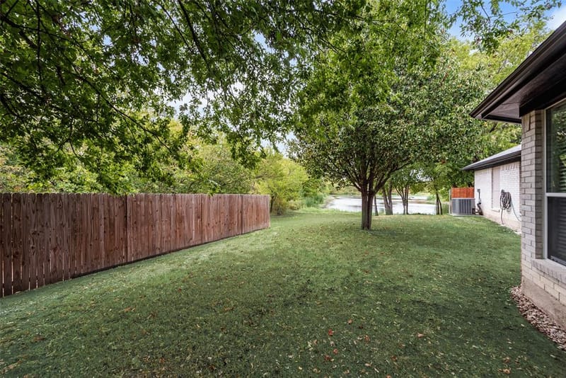 5505 Gessner Court, Arlington TX 76018 - Photo 25