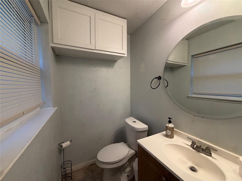 902 Milky Way, Garland TX 75040 - Photo 10